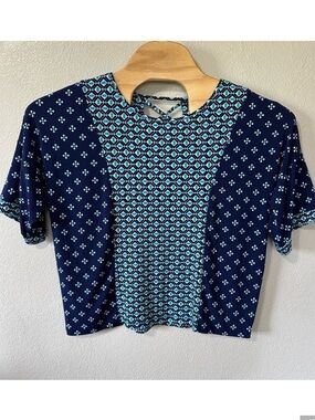 Chicos Blue Geometric Print Top Keyhole Back Short Sleeve Blouse Womens 2/Large